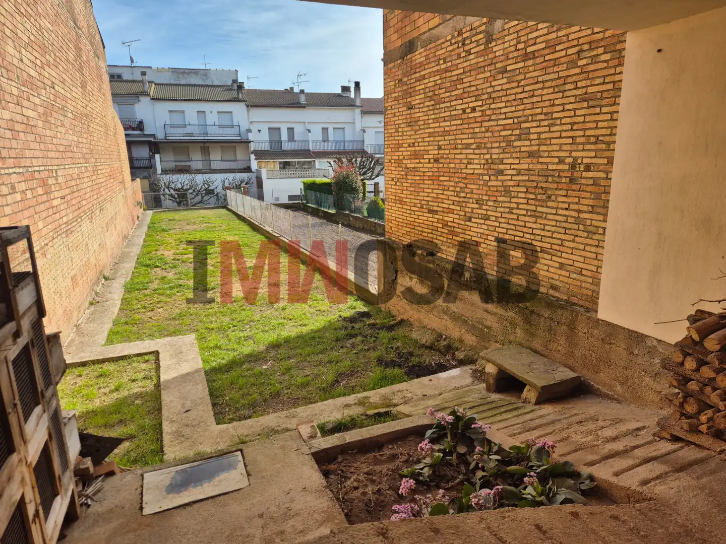 Terrassa de Casa adosada en venda en Prats de Lluçanès amb Calefacció, Jardí privat i Terrassa