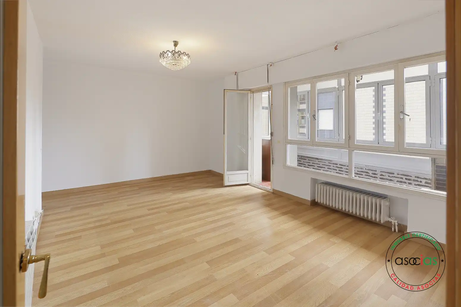 Wohnzimmer von Wohnung zum Verkauf in Gijón  mit Heizung, Parkett und Balkon