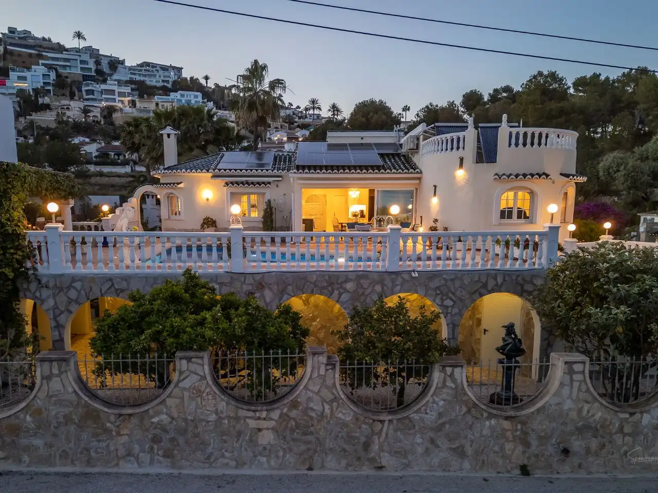 Vista exterior de Casa o xalet en venda en Moraira amb Aire condicionat, Terrassa i Piscina