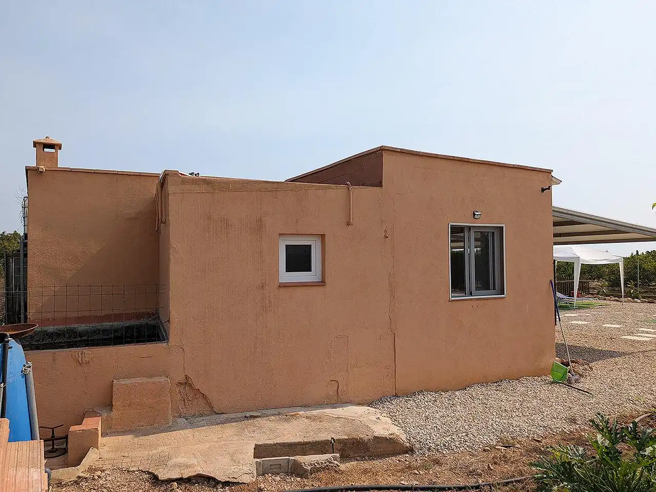Vista exterior de Finca rústica en venda en Vinaròs amb Terrassa i Piscina