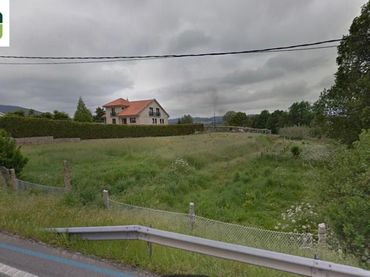 Terreno residenziale in vendita a San Lorenzo de Nogueira