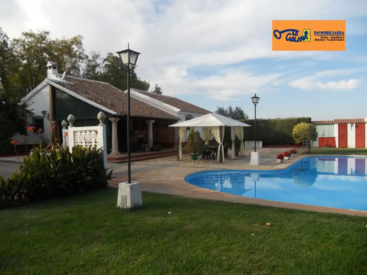 Casa rústica en venda a Valdepeñas