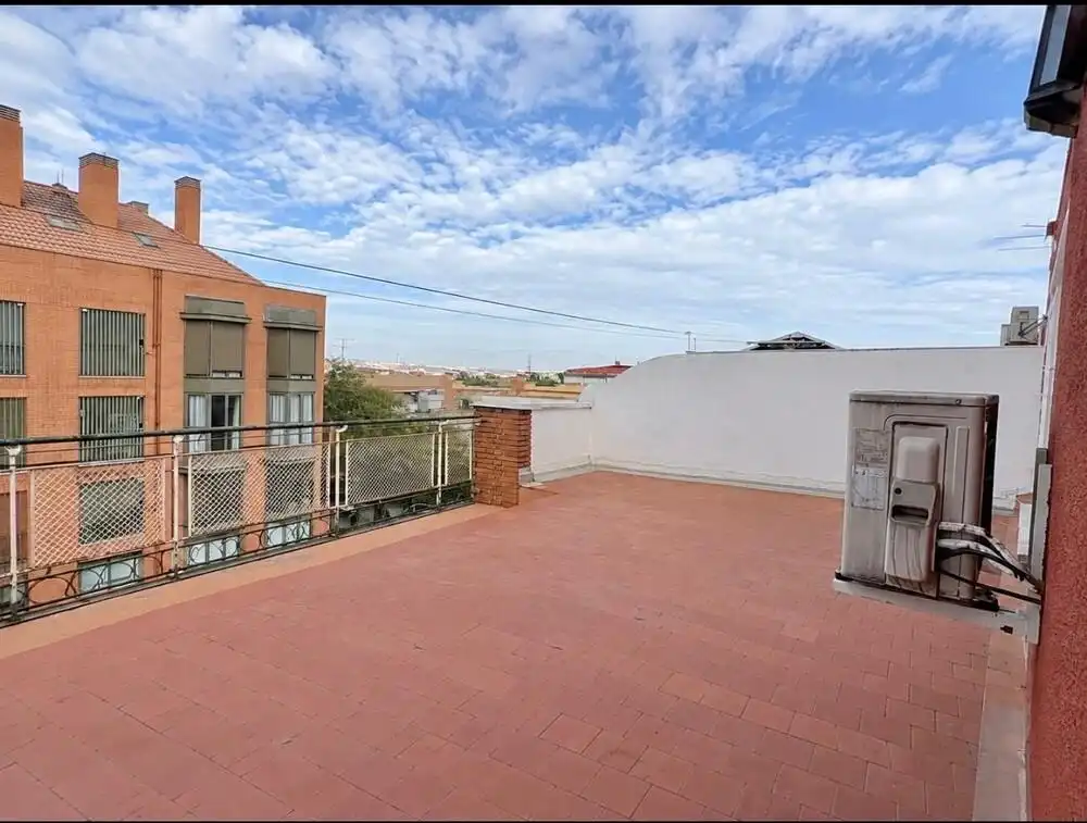 Àtic amb ascensor en venda a Carabanchel, imagen 2