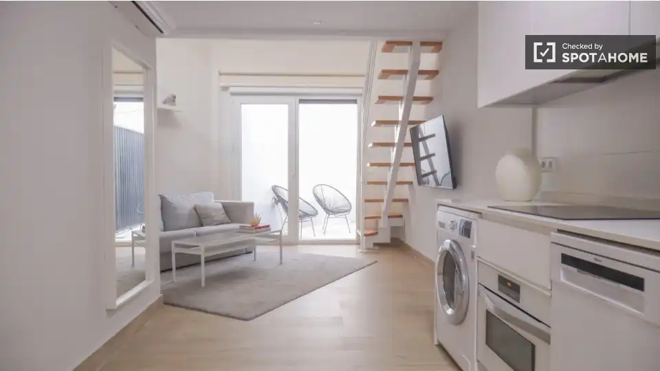 Flat with terrace to rent in Tetuán, imagen 11