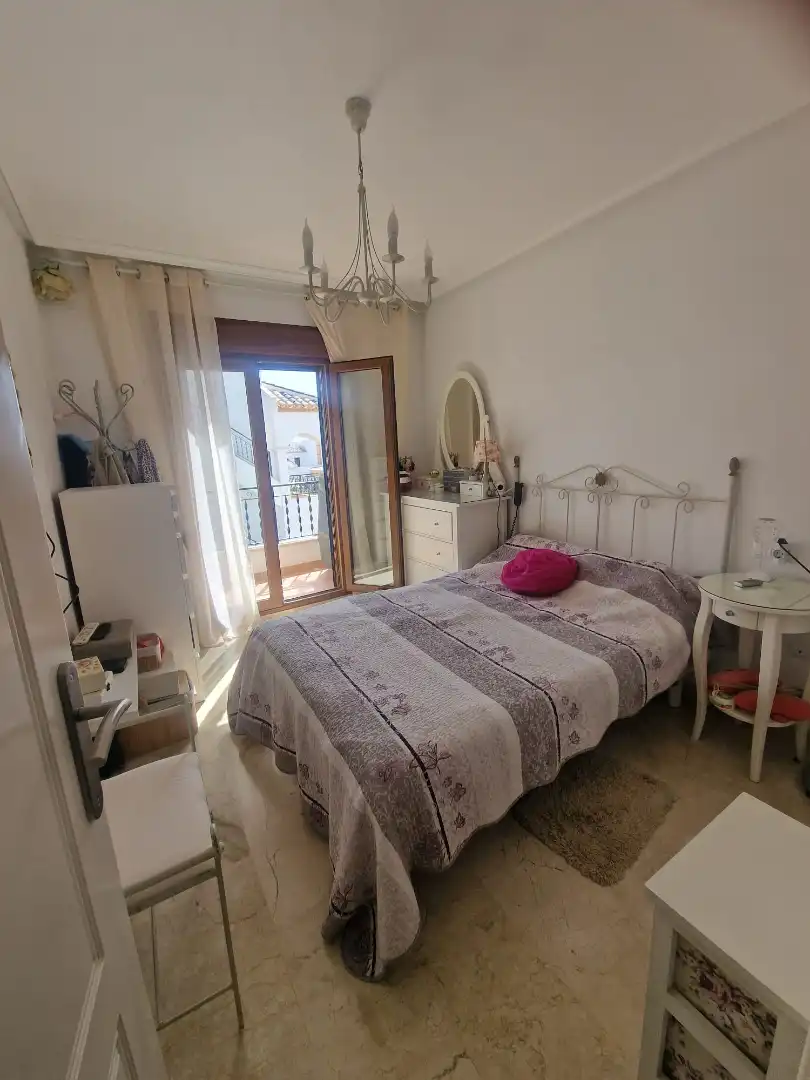 Dormitori de Casa adosada en venda en Orihuela amb Aire condicionat, Jardí privat i Terrassa
