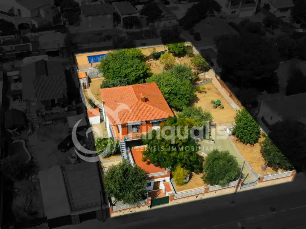 Casa en venda a Camino Caldes