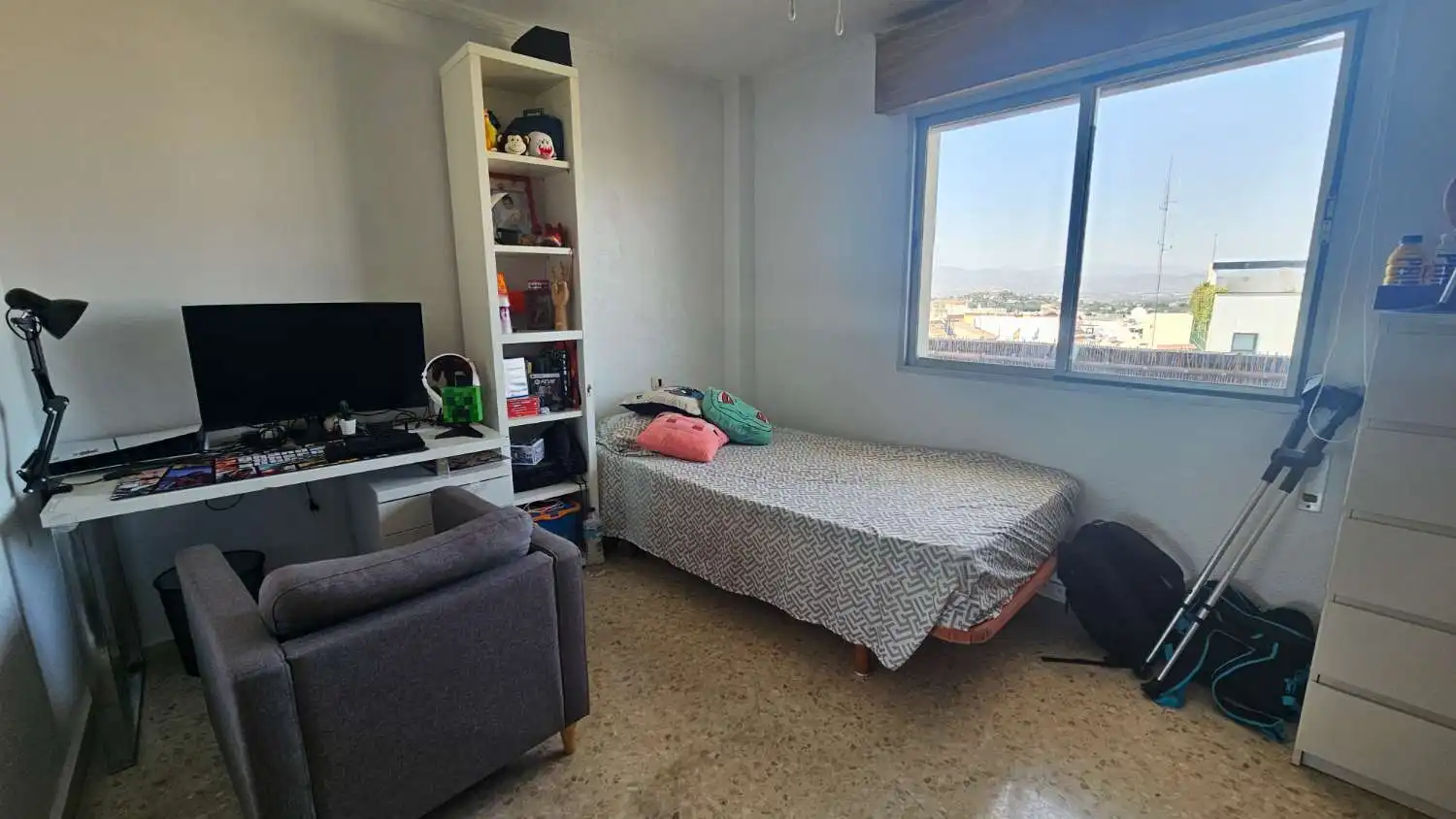 Dormitori de Pis en venda en Alhaurín de la Torre amb Aire condicionat, Calefacció i Terrassa