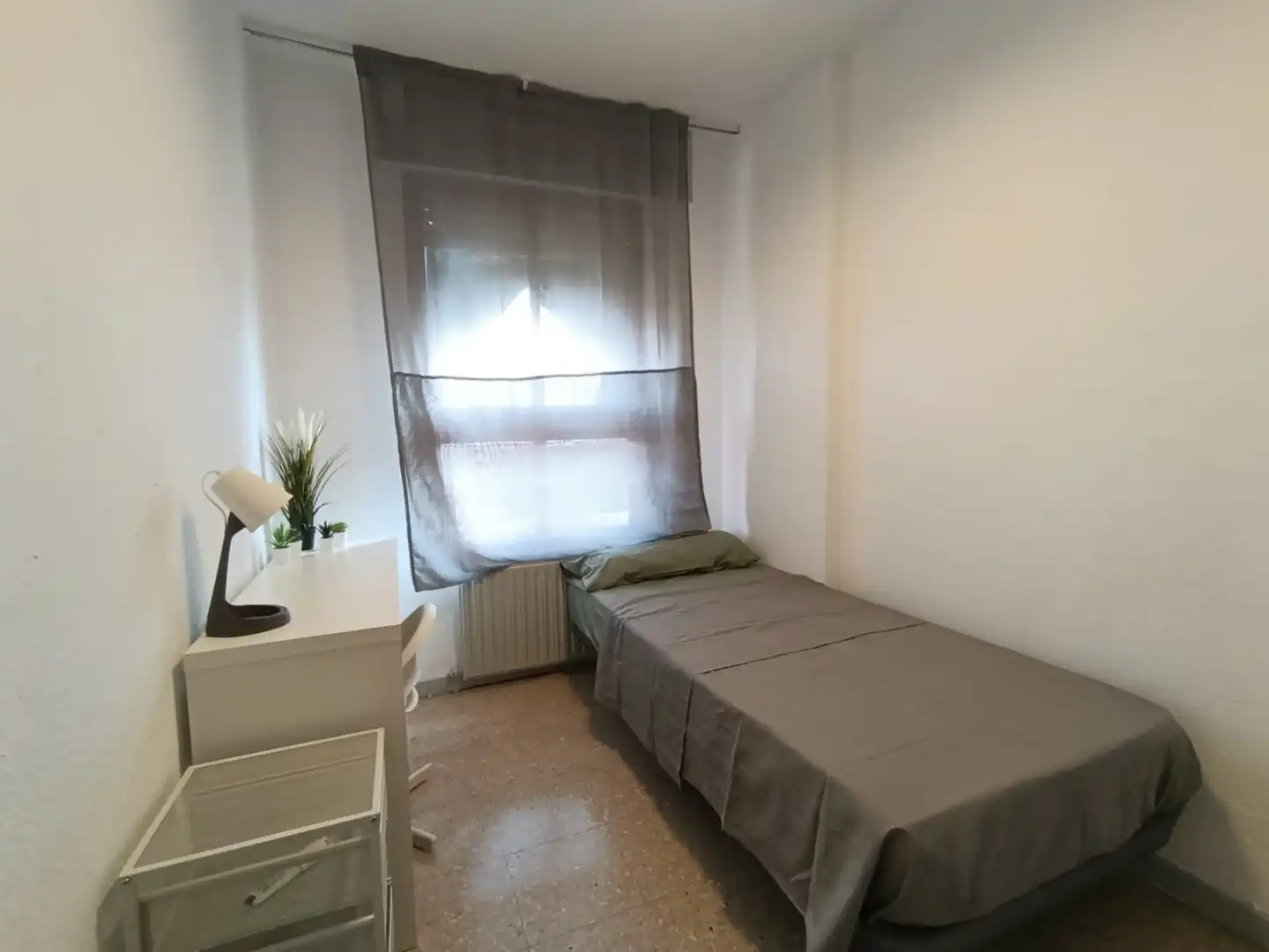 Habitación en Calle Najarra, Entrevías