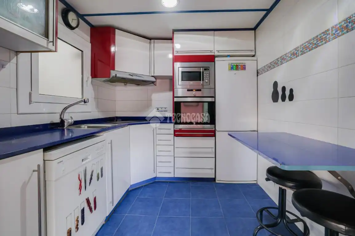 Kitchen of Flat for sale in Rubí