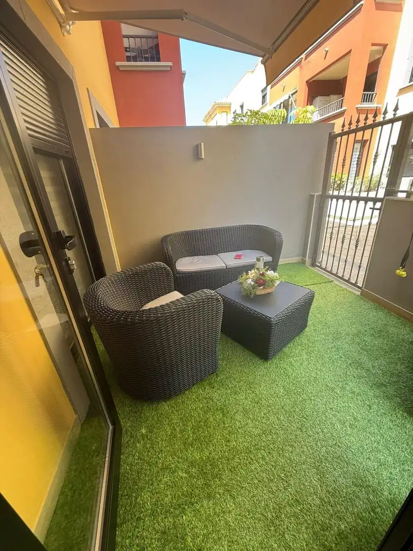 Terrassa de Apartament en venda en Adeje amb Moblat i Piscina comunitària