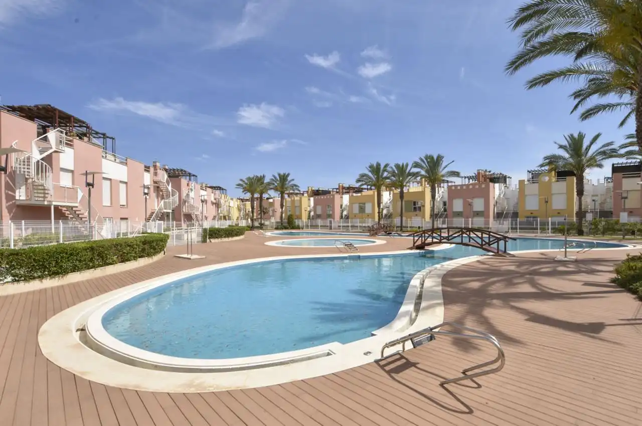 Piscina de Apartamento en venta en Vera con Piscina y Amueblado
