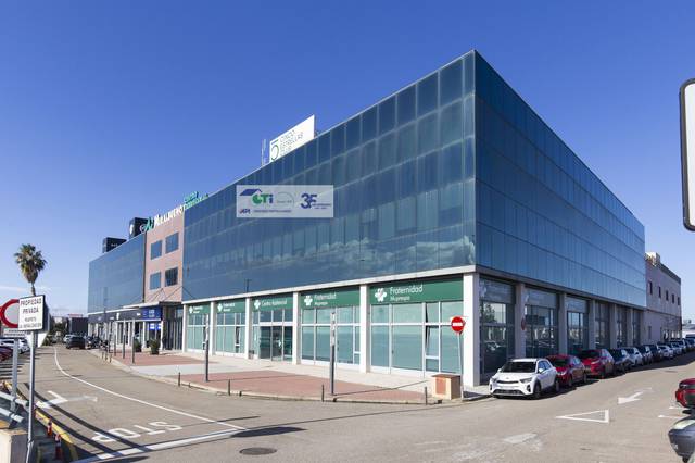 Oficina en Venta en AVENIDA MANUEL RODRIGUEZ AYUSO  en Miralbueno