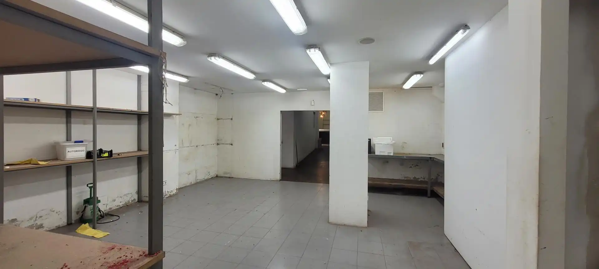 Gewerbefläche zum Verkauf in Carrer de Viladomat, imagen 5
