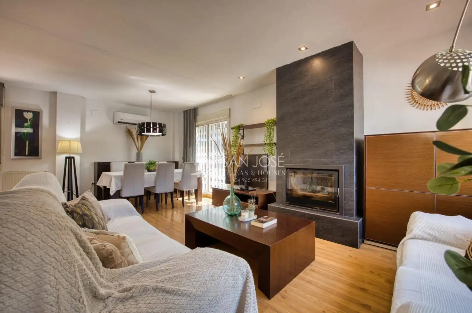 Living room of Houses for sale in Aspe  with Air Conditioner, Heating and Private garden