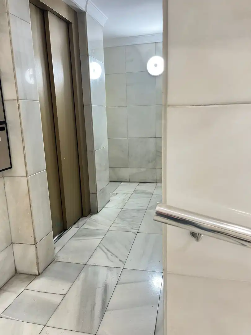 Bany de Pis en venda en Málaga amb Aire condicionat, Calefacció i Terrassa