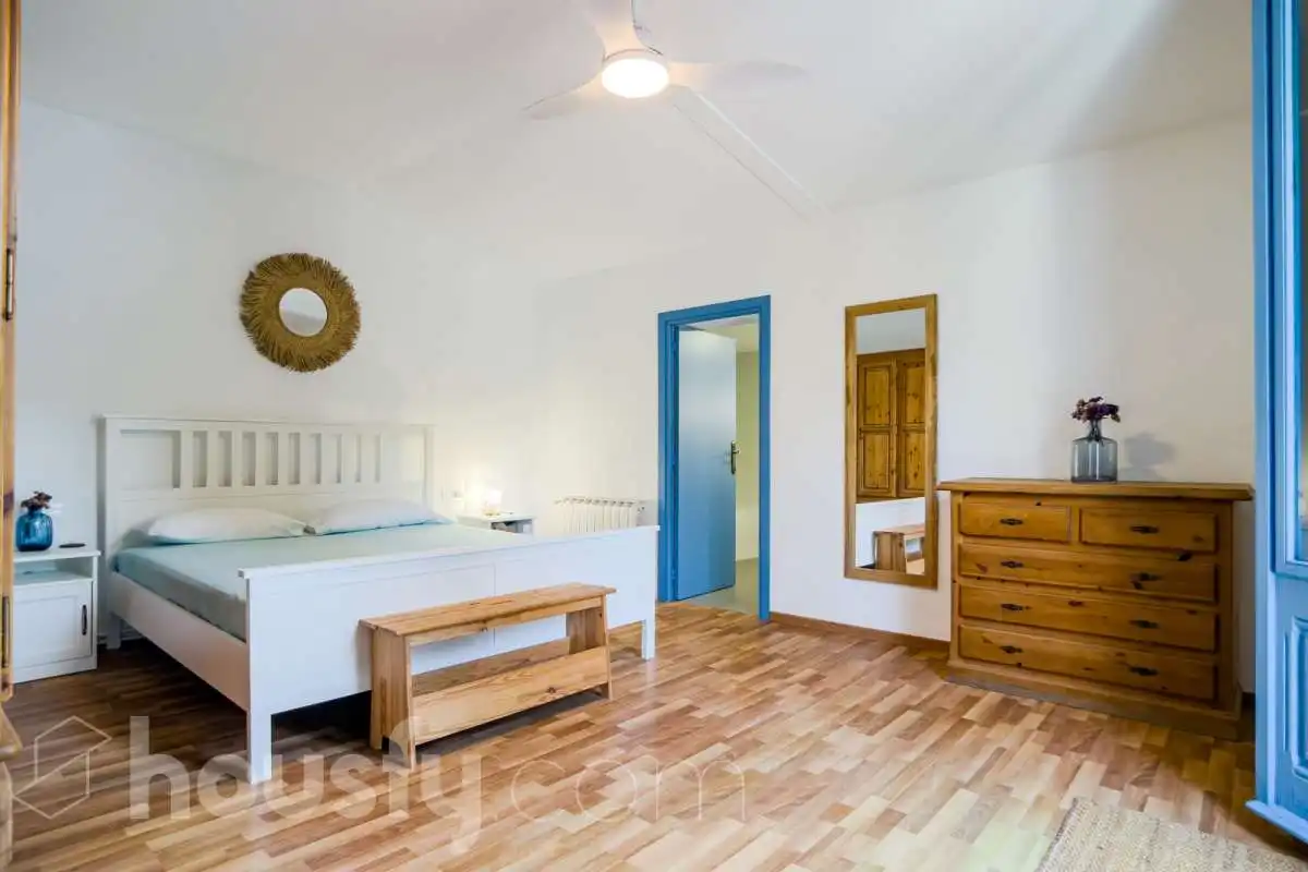 Habitación de Finca rústica en venta en Montgat con Calefacción, Jardín privado y Terraza