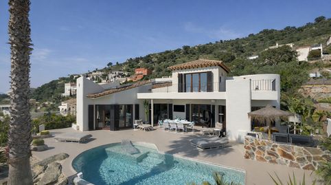 Villa de lujo en Palau-Saverdera: elegancia Hacienda y lujo contemporáneo, imatge 2