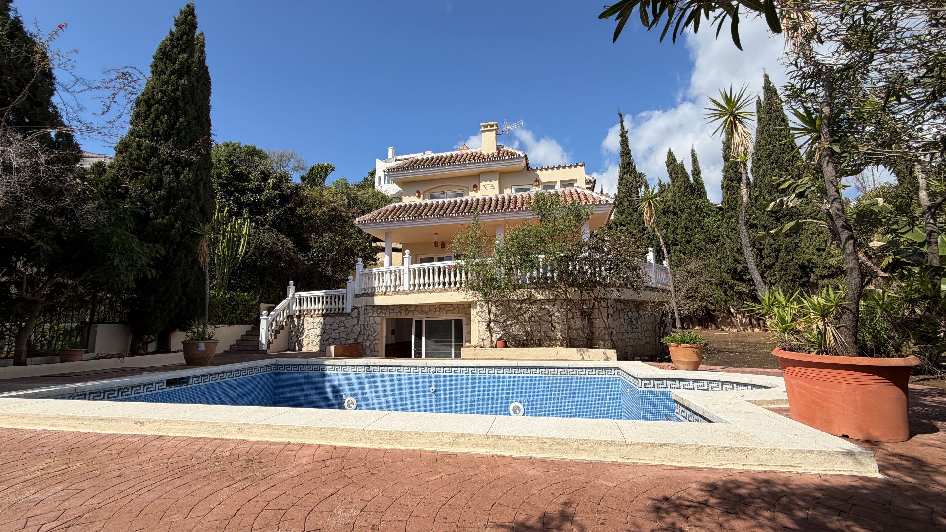 Vista exterior de Casa o chalet en venta en Mijas con Aire acondicionado, Jardín privado y Terraza