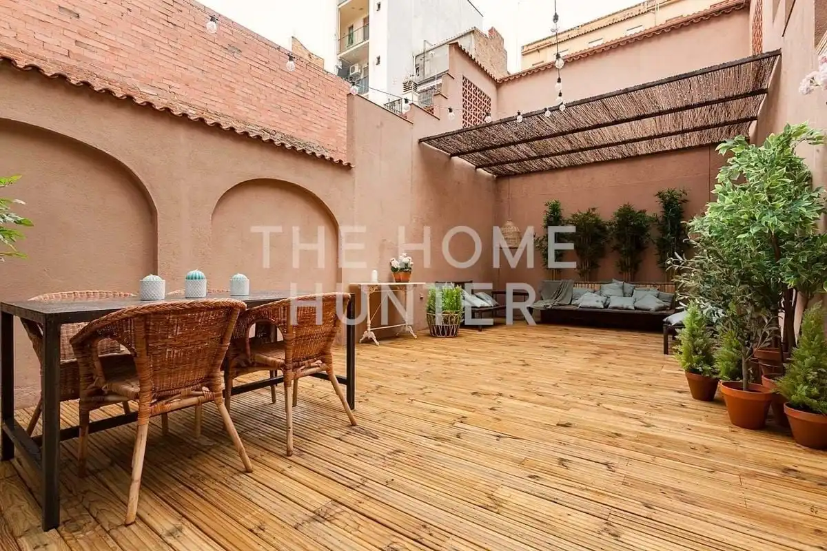 Terrasse von Wohnung zum Verkauf in Barcelona mit Heizung, Privatgarten und Terrasse