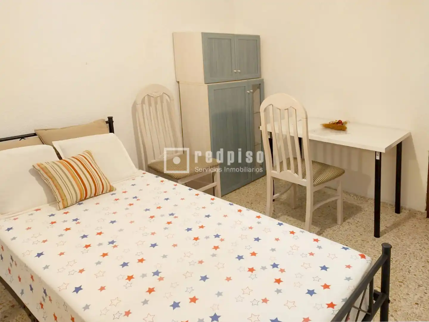 Flat for rent in Arcángel San Miguel, Barrio León