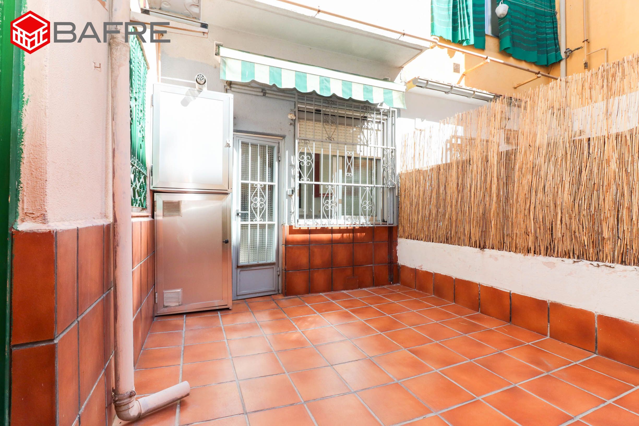 Vista exterior de Pis en venda en  Madrid Capital amb Aire condicionat i Calefacció