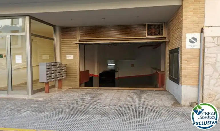 Garage zum Verkauf in Llançà