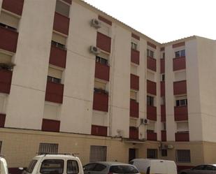 Exterior view of Flat for sale in  Granada Capital