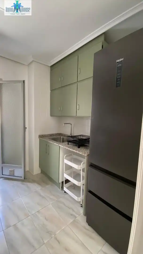 Cocina de Piso de alquiler en Albacete con Aire acondicionado, Calefacción y Terraza