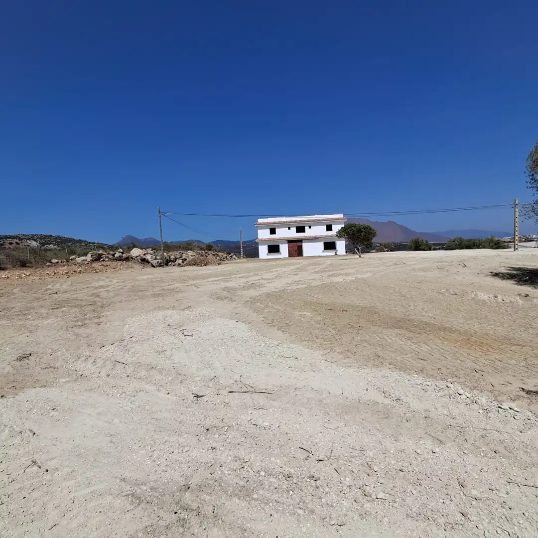 Edifici en venda en Manilva