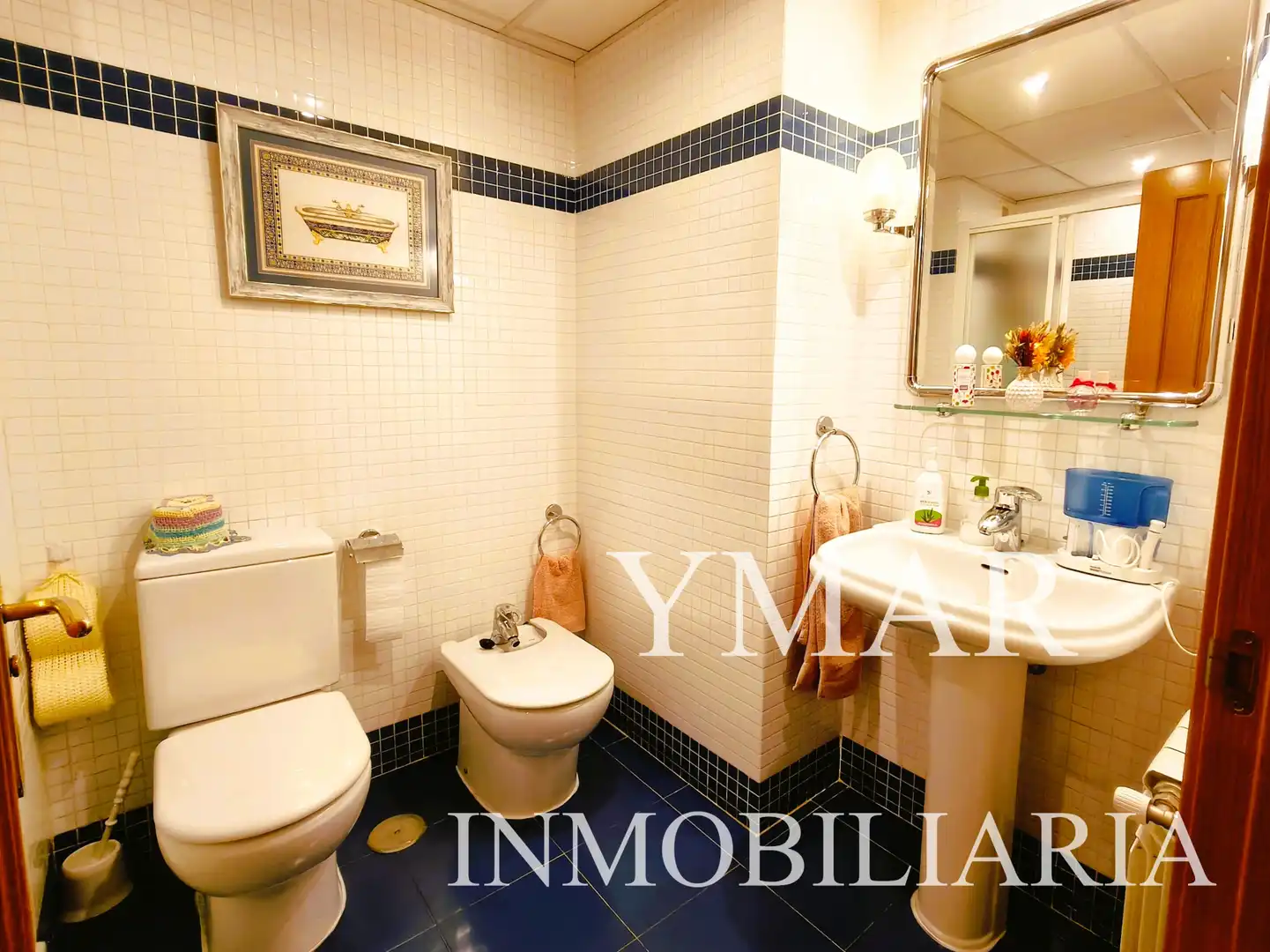 Bathroom of Flat for sale in Alcorcón  with Air Conditioner, Heating and Terrace