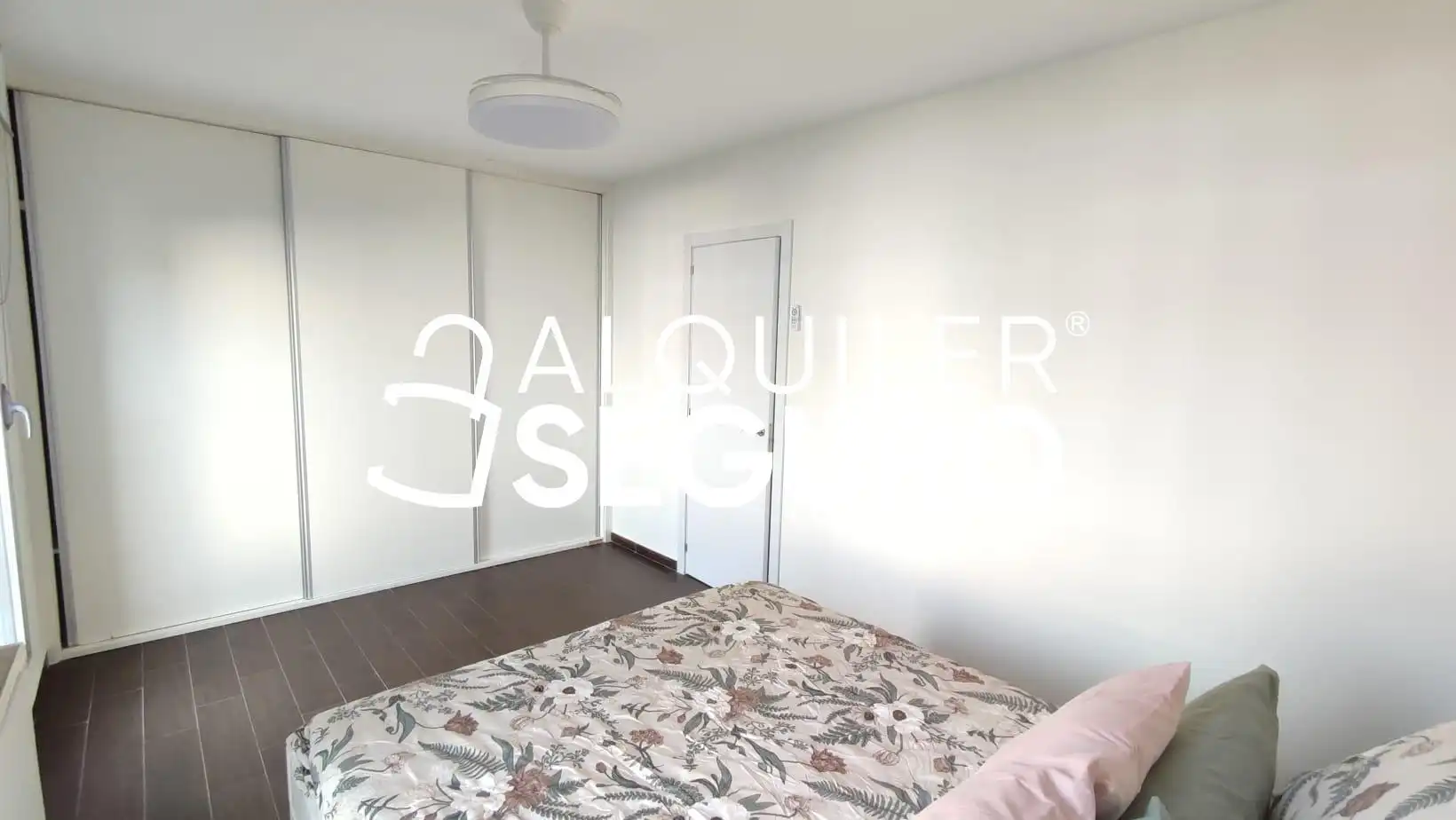 Bedroom of Flat for rent in Madrid  with Heating, Storage room and Furnished