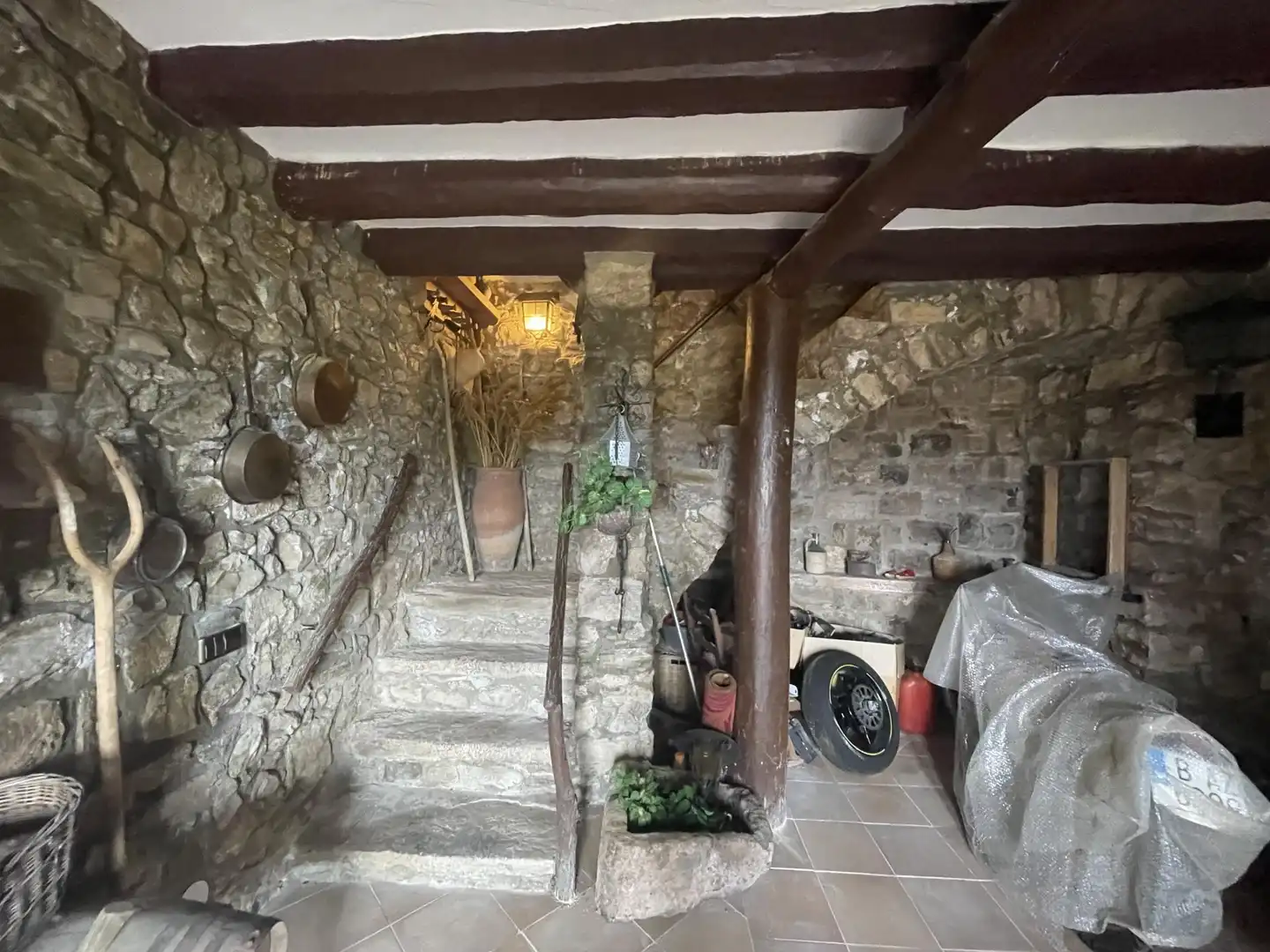 Einfamilien-Reihenhaus zum Verkauf in Santa Maria d'Oló mit Heizung und Terrasse