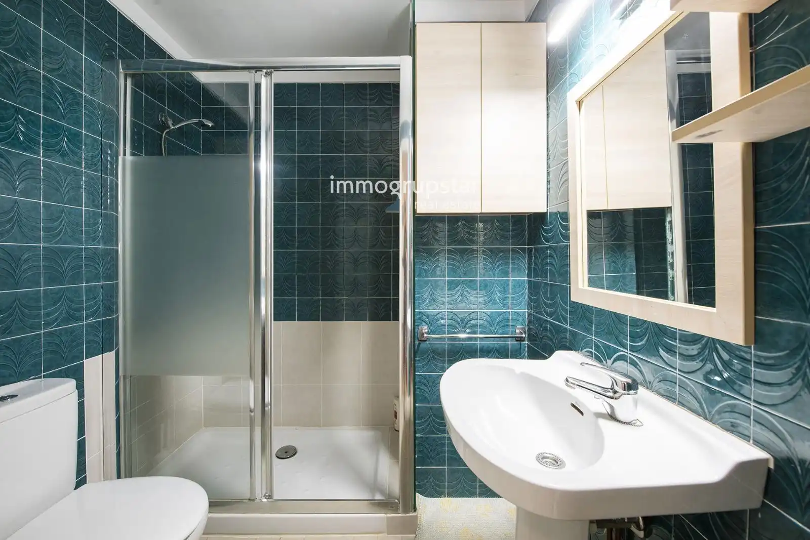 Badezimmer von Wohnung zum Verkauf in Castell d'Aro, Platja d'Aro i s'Agaró mit Heizung, Terrasse und Möbliert