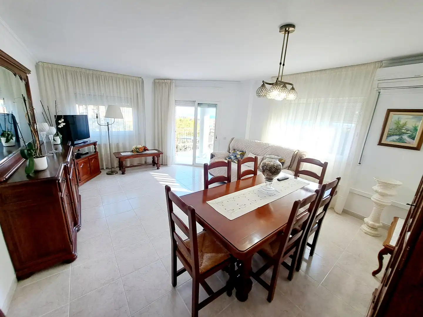 Esszimmer von Wohnung zum Verkauf in Mataró mit Klimaanlage, Heizung und Ofen