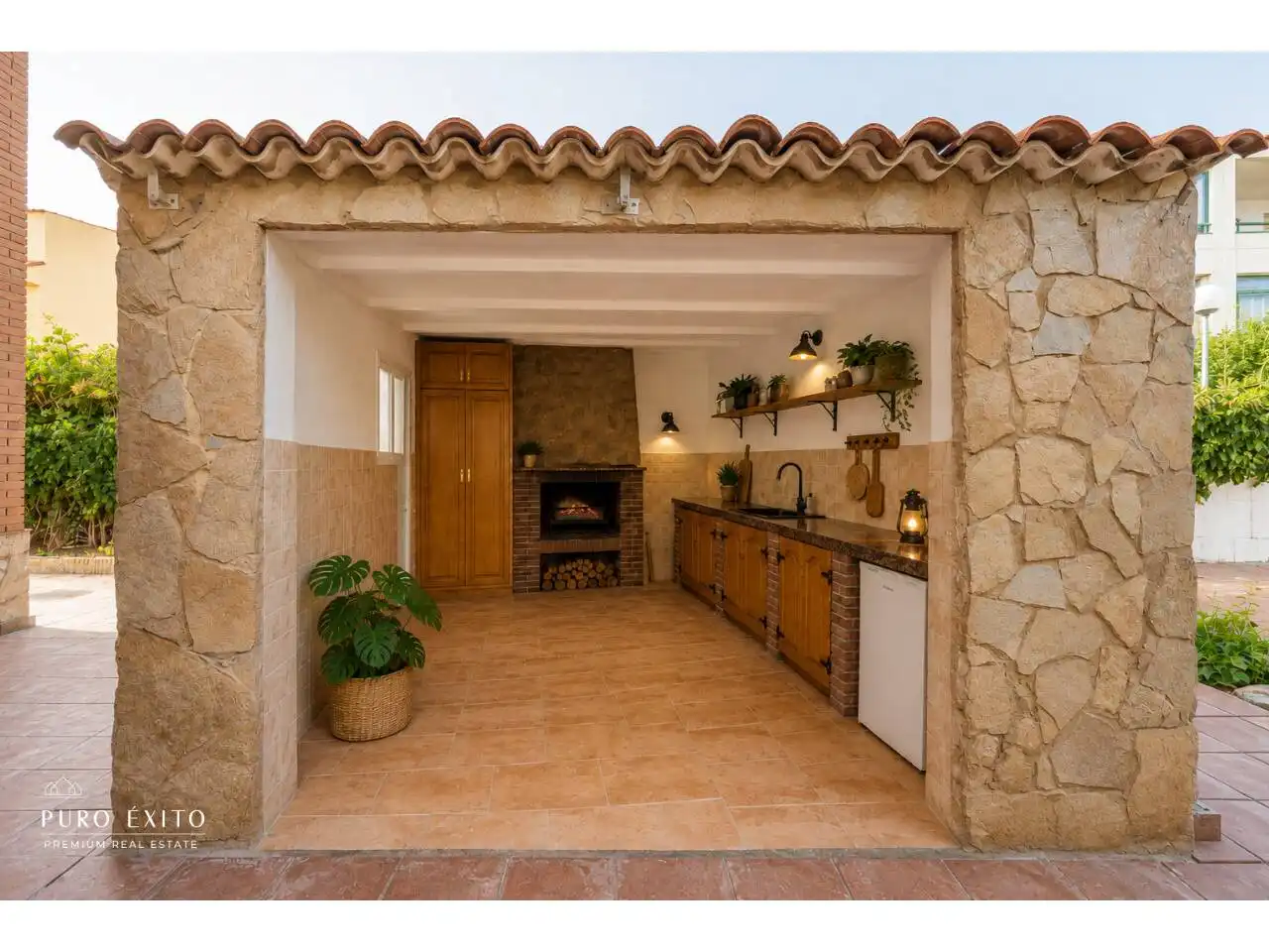 Kitchen of Houses for sale in Cambrils  with Air Conditioner, Private garden and Parquet flooring