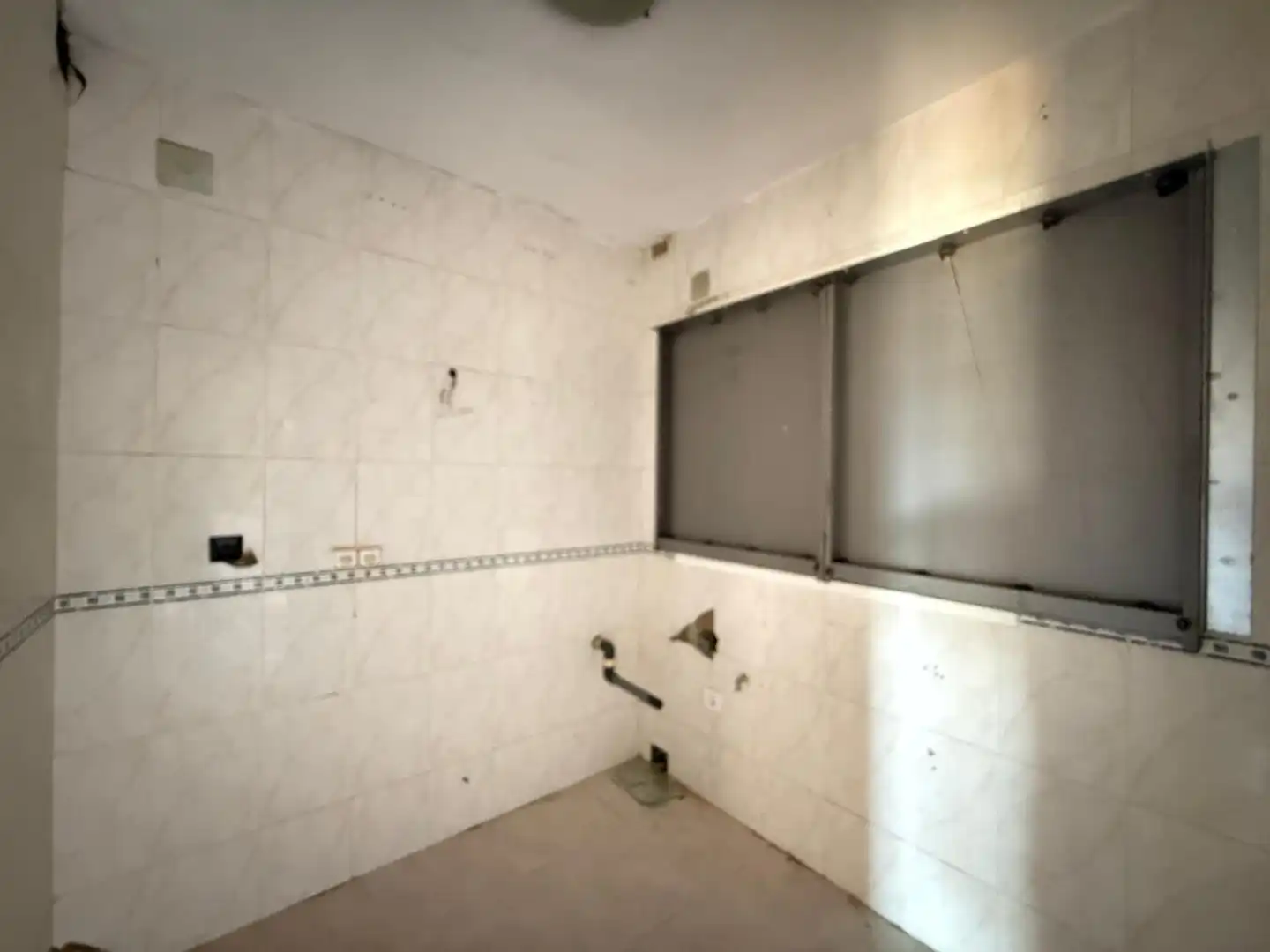 Bany de Pis en venda en Torredembarra amb Jardí privat i Terrassa