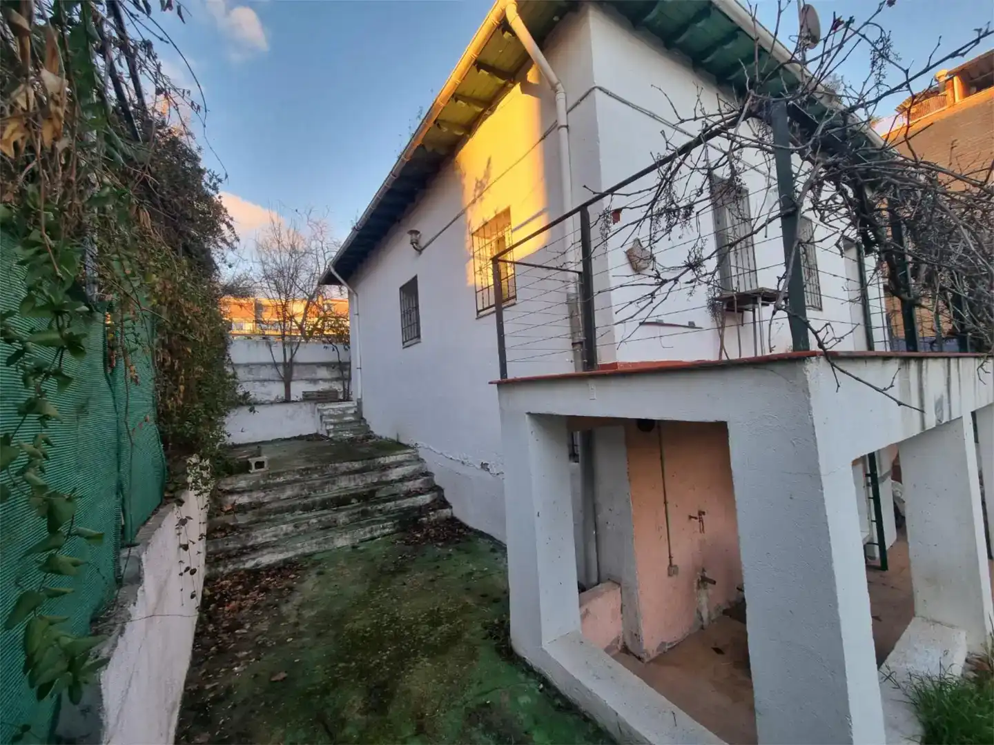 Vista exterior de Casa o xalet en venda en Fuencarral - El Pardo