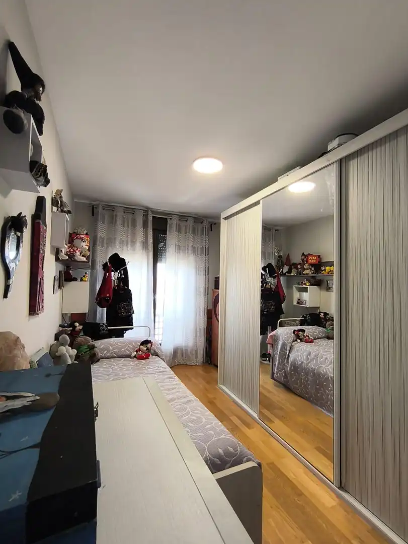 Schlafzimmer von Wohnung zum Verkauf in Ocaña mit Klimaanlage, Heizung und Abstellraum