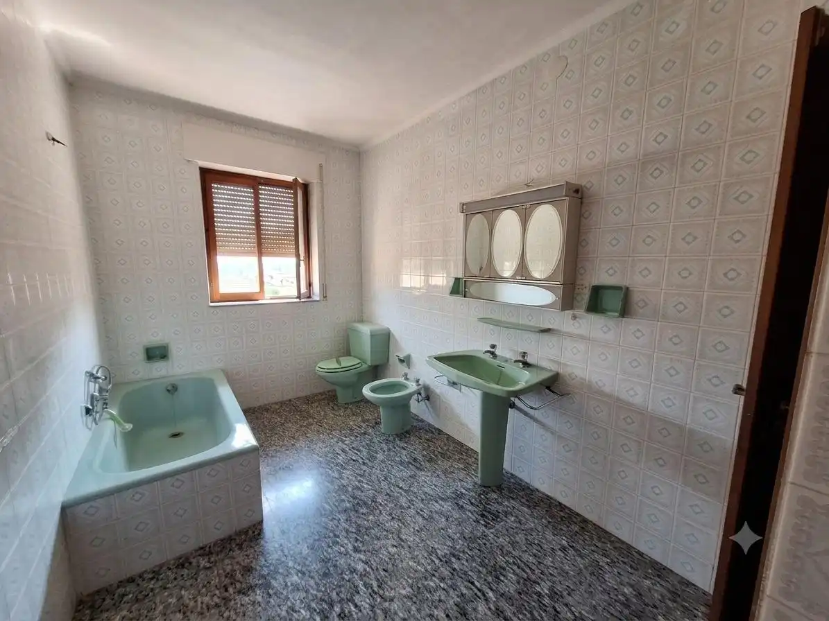 Badezimmer von Country house zum Verkauf in Monóvar  / Monòver mit Heizung, Privatgarten und Terrasse