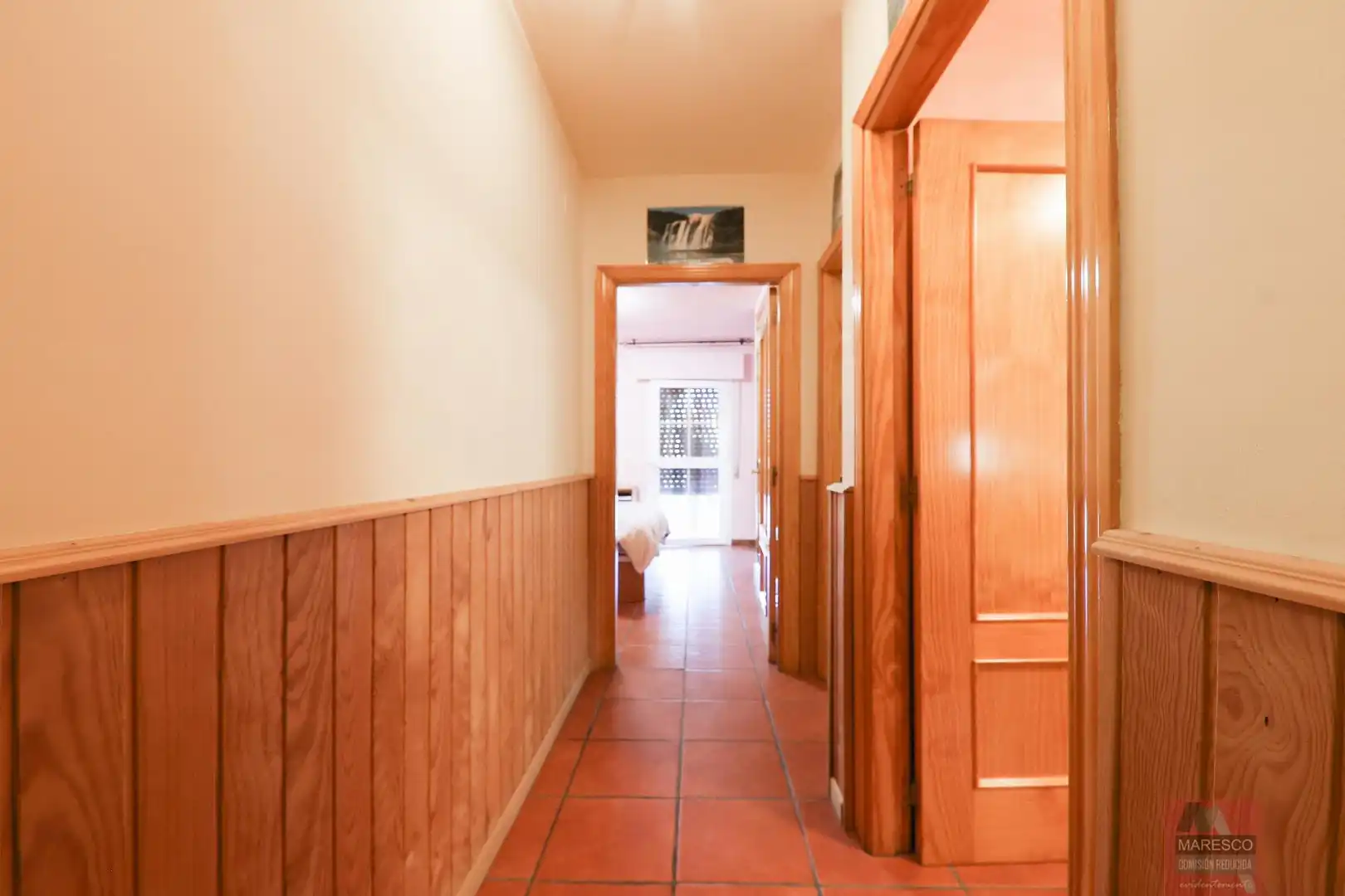 Wohnung zum Verkauf in Fuengirola mit Klimaanlage, Terrasse und Abstellraum