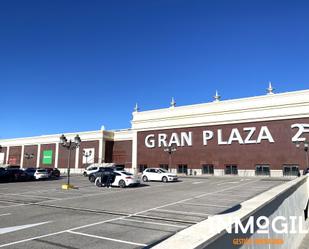 Vista exterior de Àtic en venda en Majadahonda amb Terrassa i Balcó