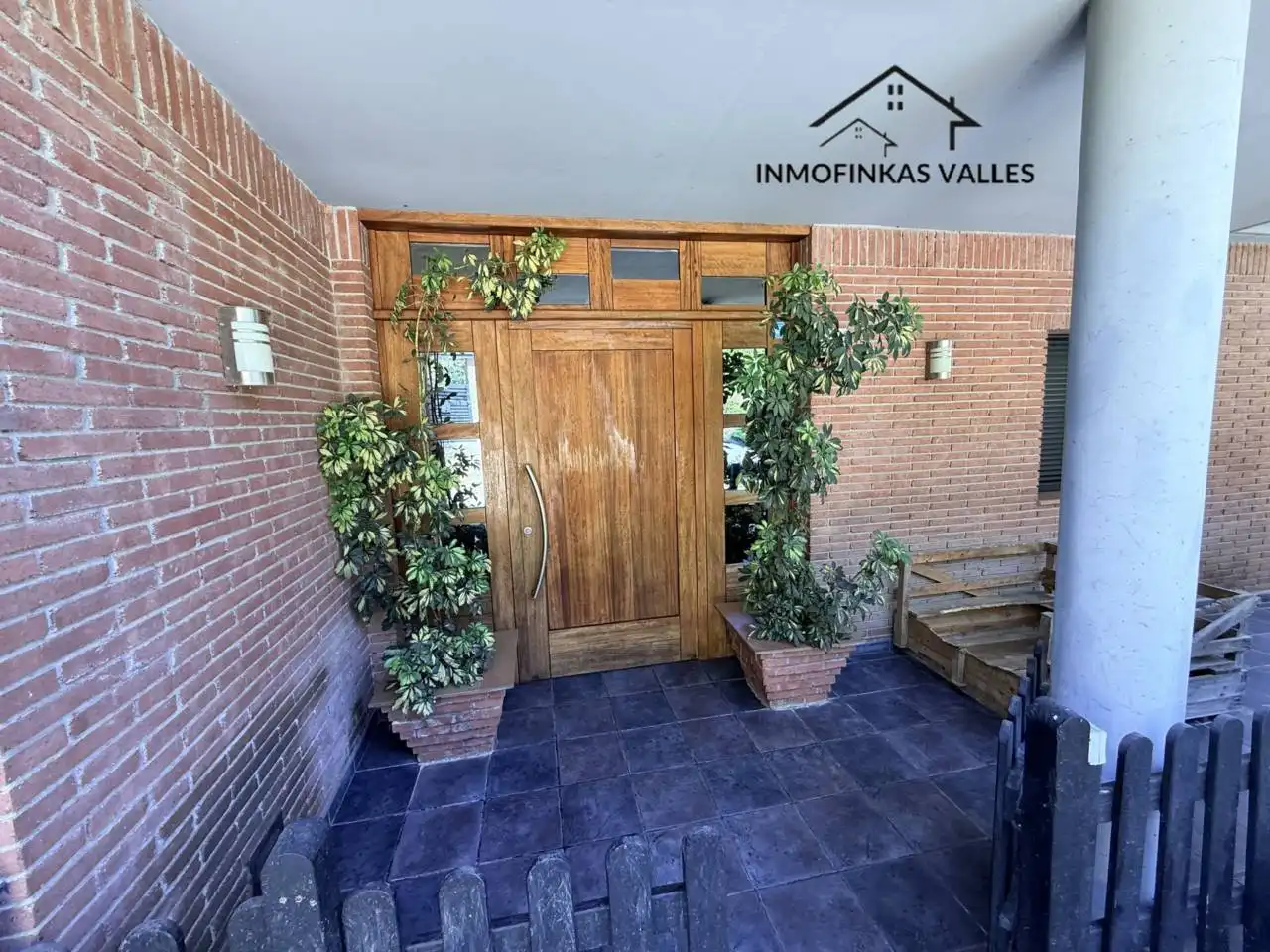 Vista exterior de Casa o chalet en venta en Lliçà de Vall con Aire acondicionado, Calefacción y Jardín privado