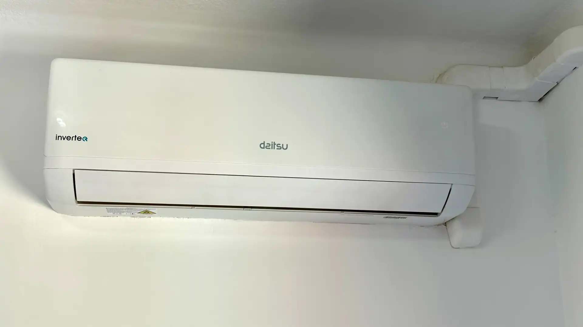 Exterior view of Attic for sale in Badalona  with Air Conditioner, Heating and Parquet flooring