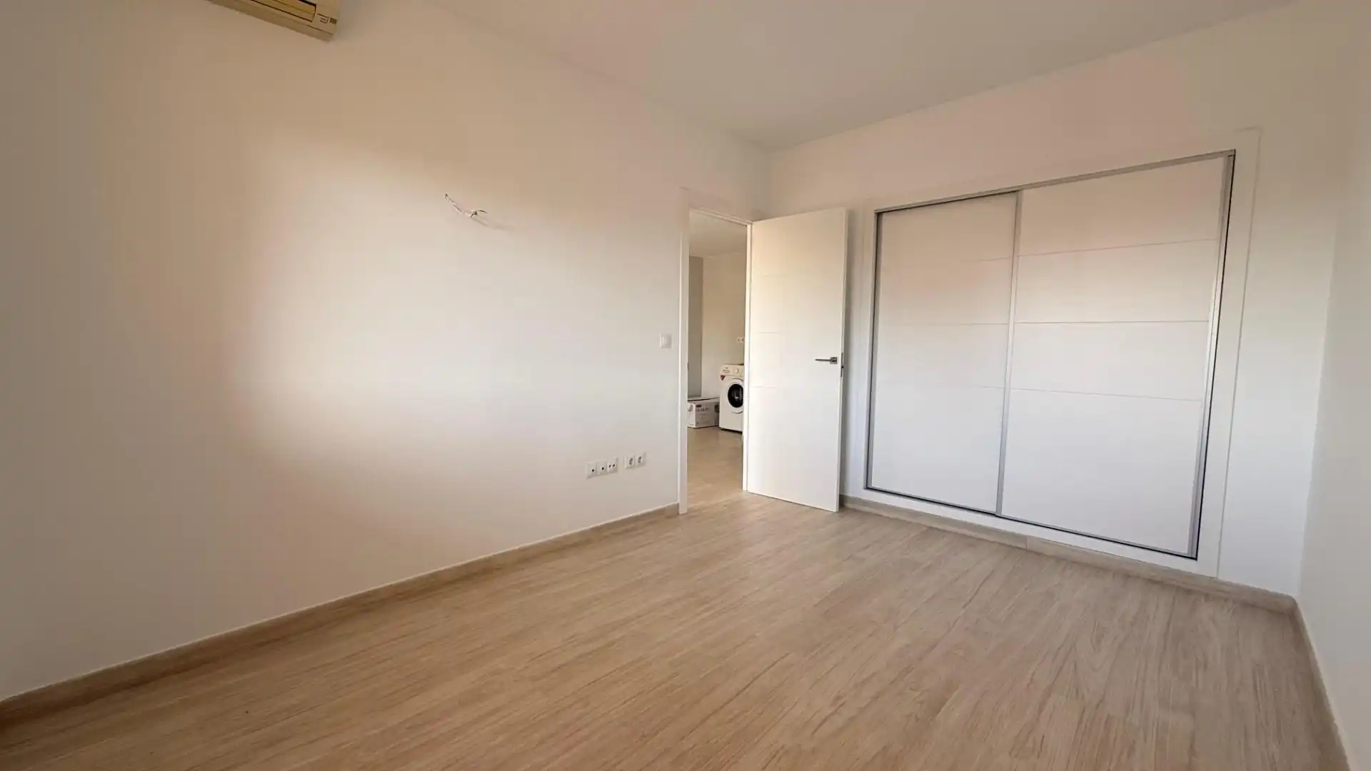 Apartamento con piscina en venta en Playa de los Boliches, imagen 12