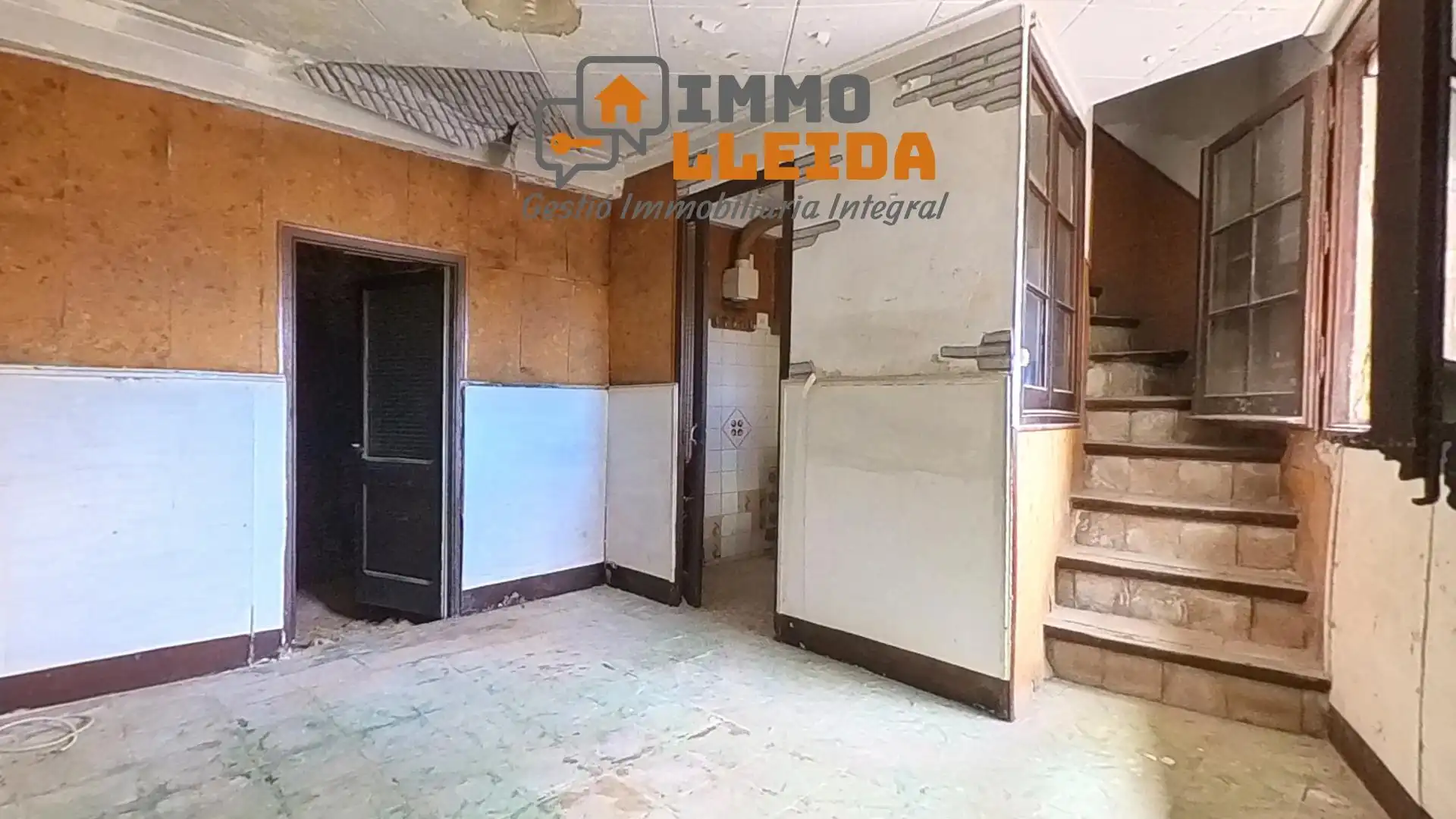 Casa adosada en venda en Les Avellanes i Santa Linya amb Terrassa, Traster i Balcó
