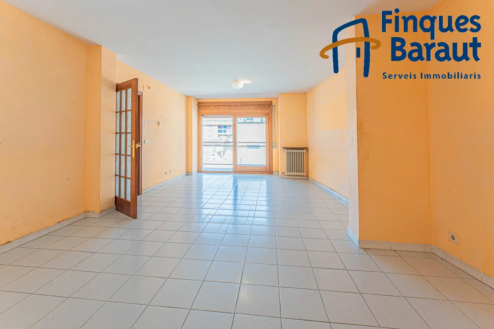 Piso con terraza en venta en Creu de la Mà