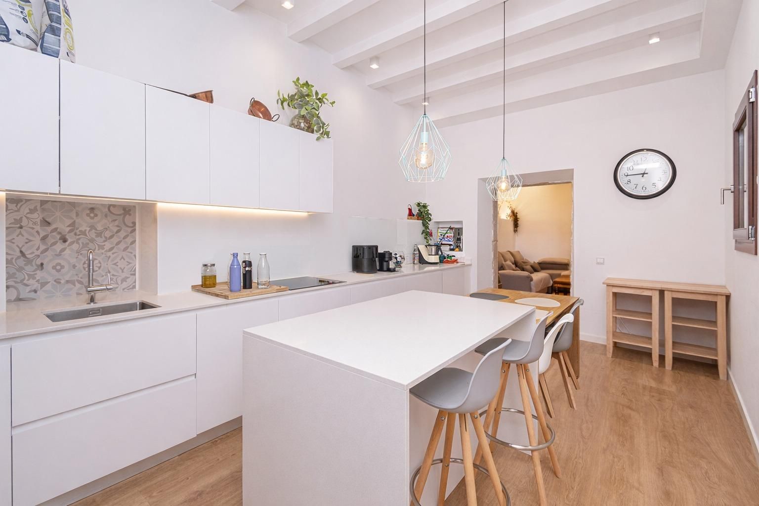 Kitchen of Planta baja for sale in  Palma de Mallorca  with Terrace and Storage room