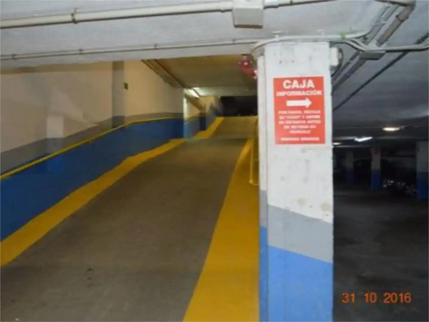 Parking de Garaje de alquiler en Oviedo 