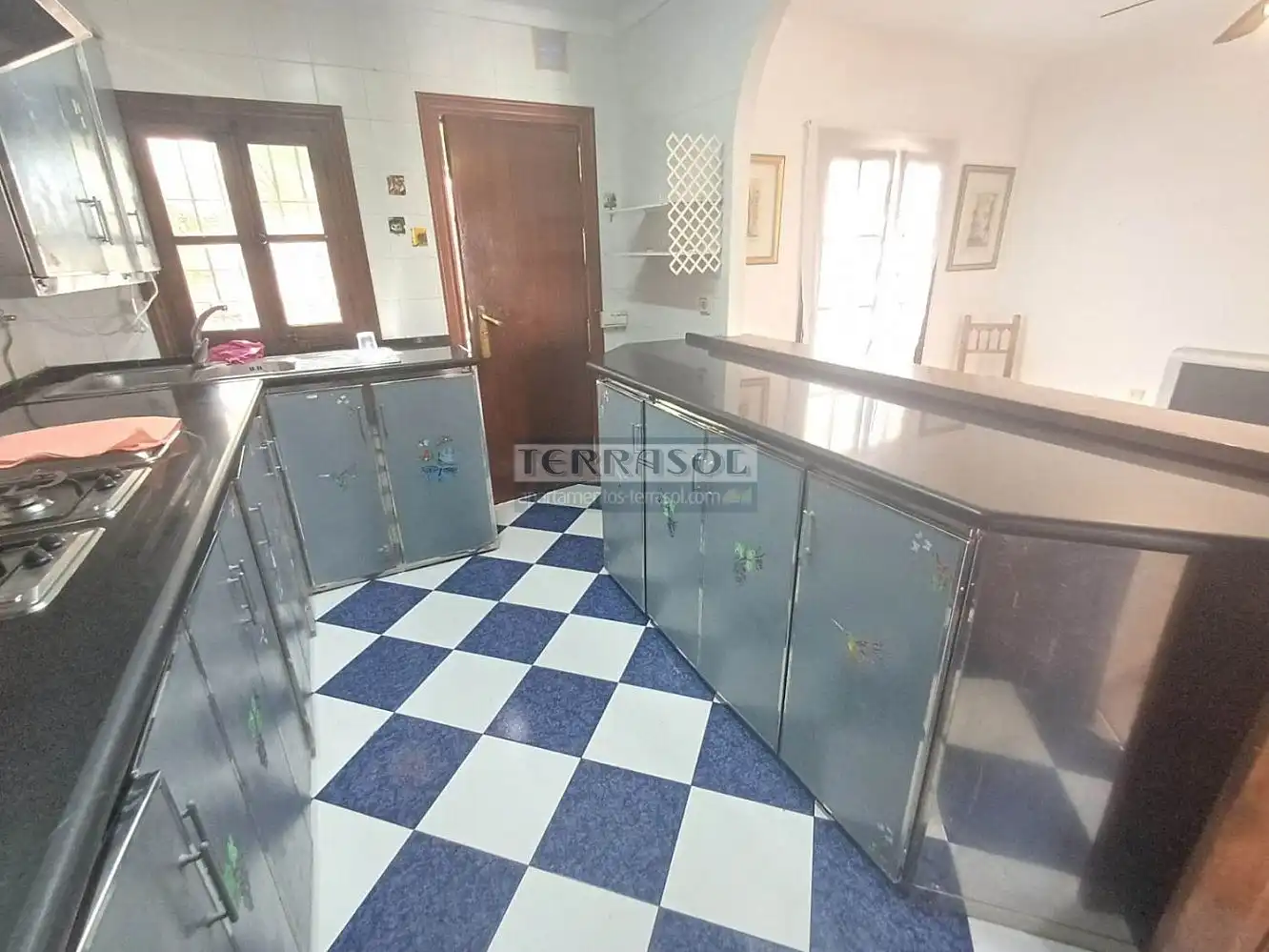 Cuina de Casa o xalet en venda en Vélez-Málaga amb Aire condicionat, Calefacció i Terrassa