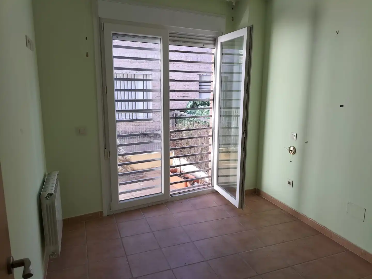 Terrassa de Planta baixa en venda en Navalagamella amb Terrassa i Traster